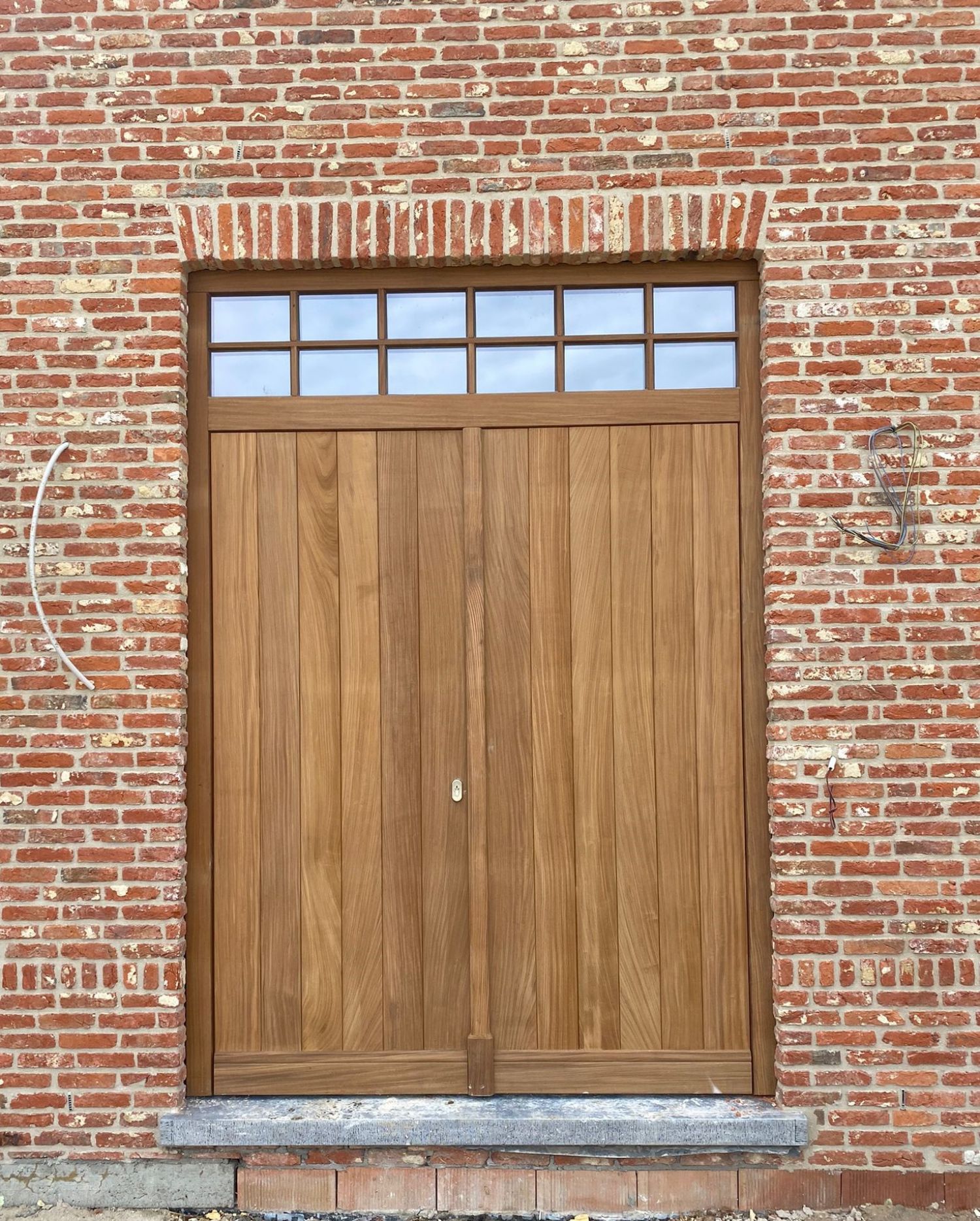 Double porte d'entre en bois